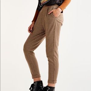 tartan pants pull and bear